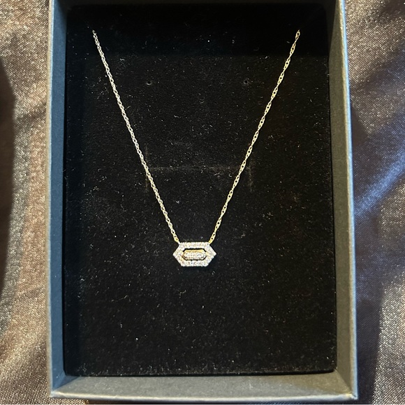 10K Gold Lab-Grown Diamond Elongated
Hexagon Necklace (Zales, NWT) - Picture 3 of 9